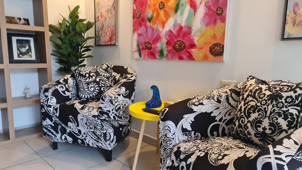 El Encanto Condominiums جاكو المظهر الخارجي الصورة